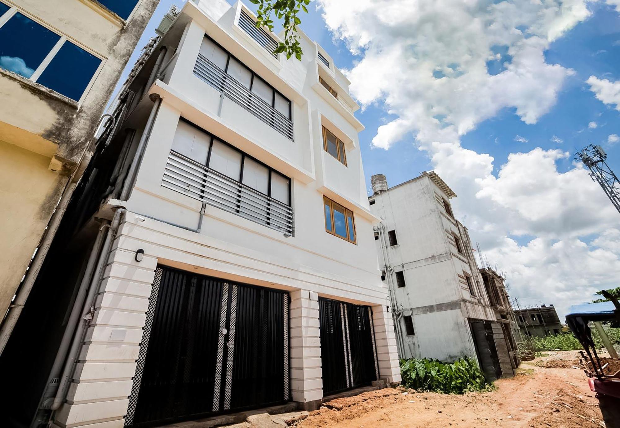 Khandagiri Hotel O Khan Basera מראה חיצוני תמונה
