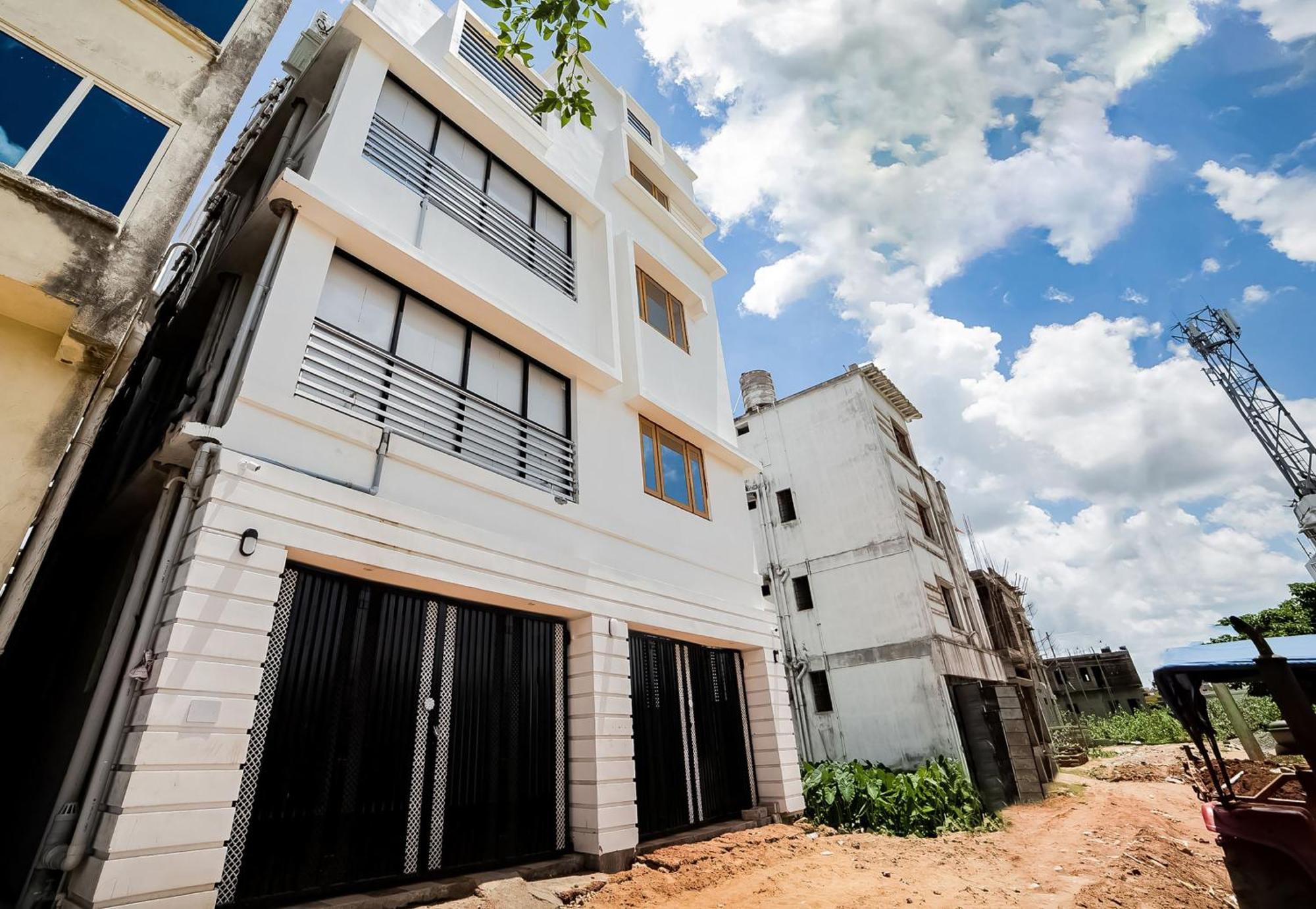 Khandagiri Hotel O Khan Basera מראה חיצוני תמונה